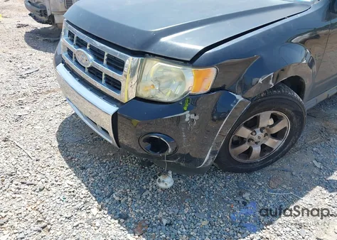 2010 Ford Escape Limited z USA, uszkodzony, nr VIN 1FMCU9EG5AKA64242